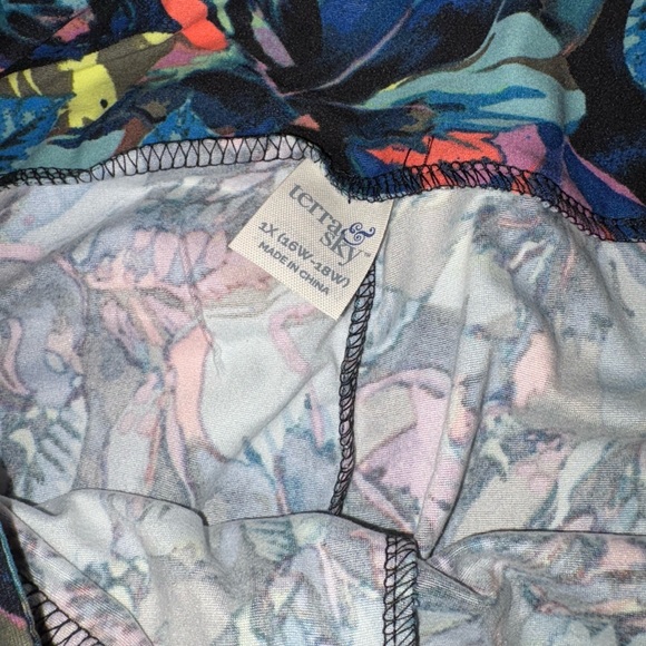 Women’s 1X leggings - Picture 3 of 3